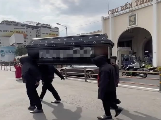 truy to nhom khien quan tai